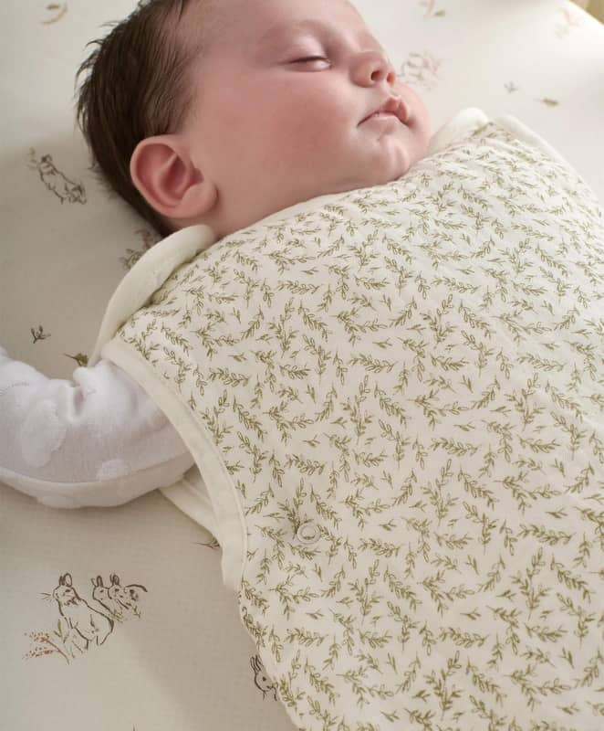 734003400_4